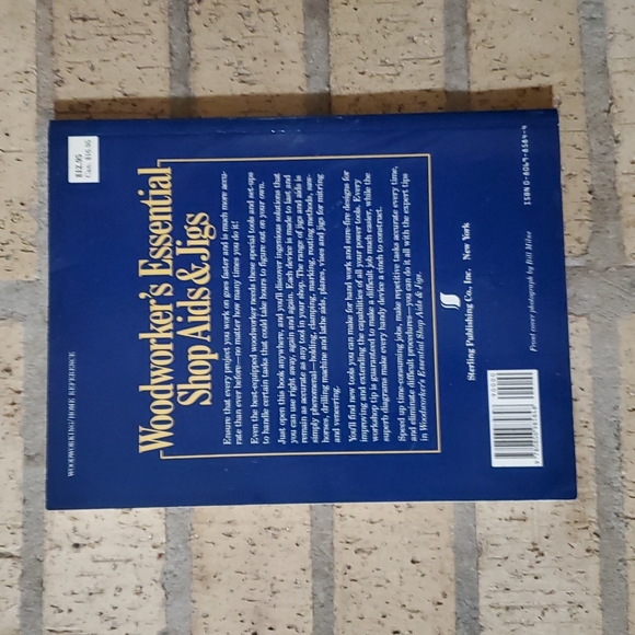 Woodworker's Essential Shop Aids & Jigs by Robert Wearing - Picture 2 of 2